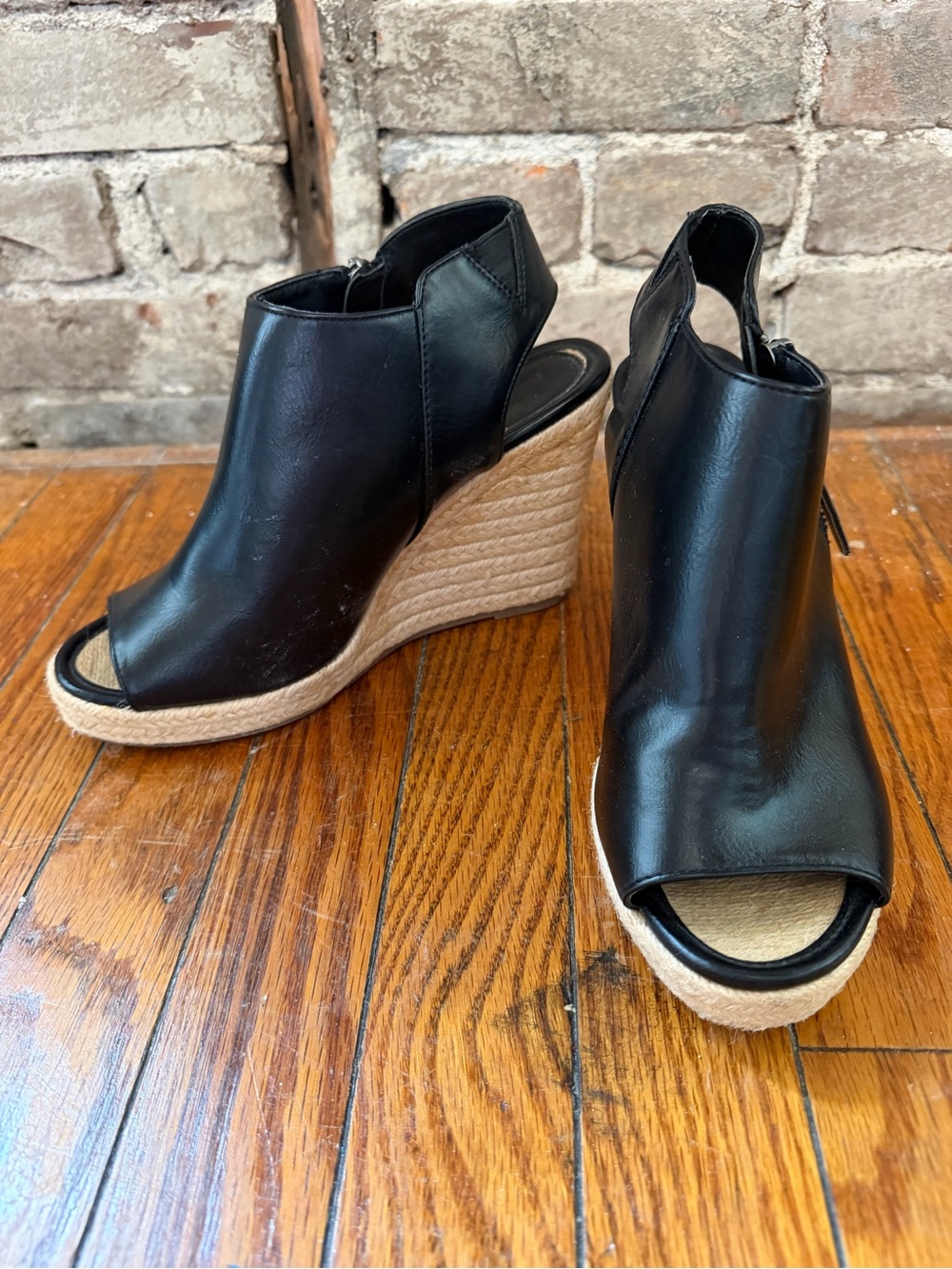 Ruff Hewn Black Open-Toe Jute Wedge Sandals